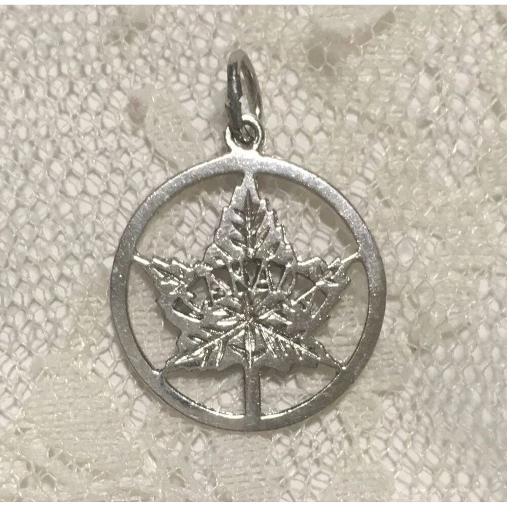 Vintage Sterling Silver Canada Charm Maple Leaf marked Sterling